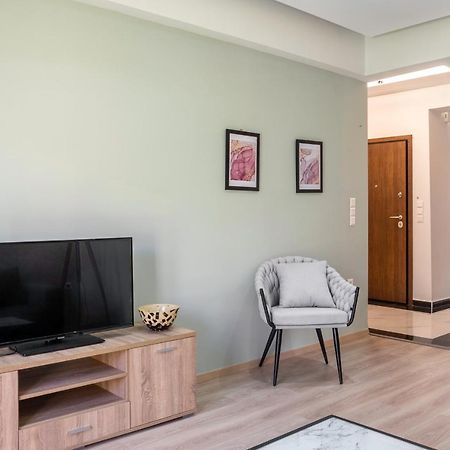 2 Bedroom Condo With Dream Balcony Атина Екстериор снимка