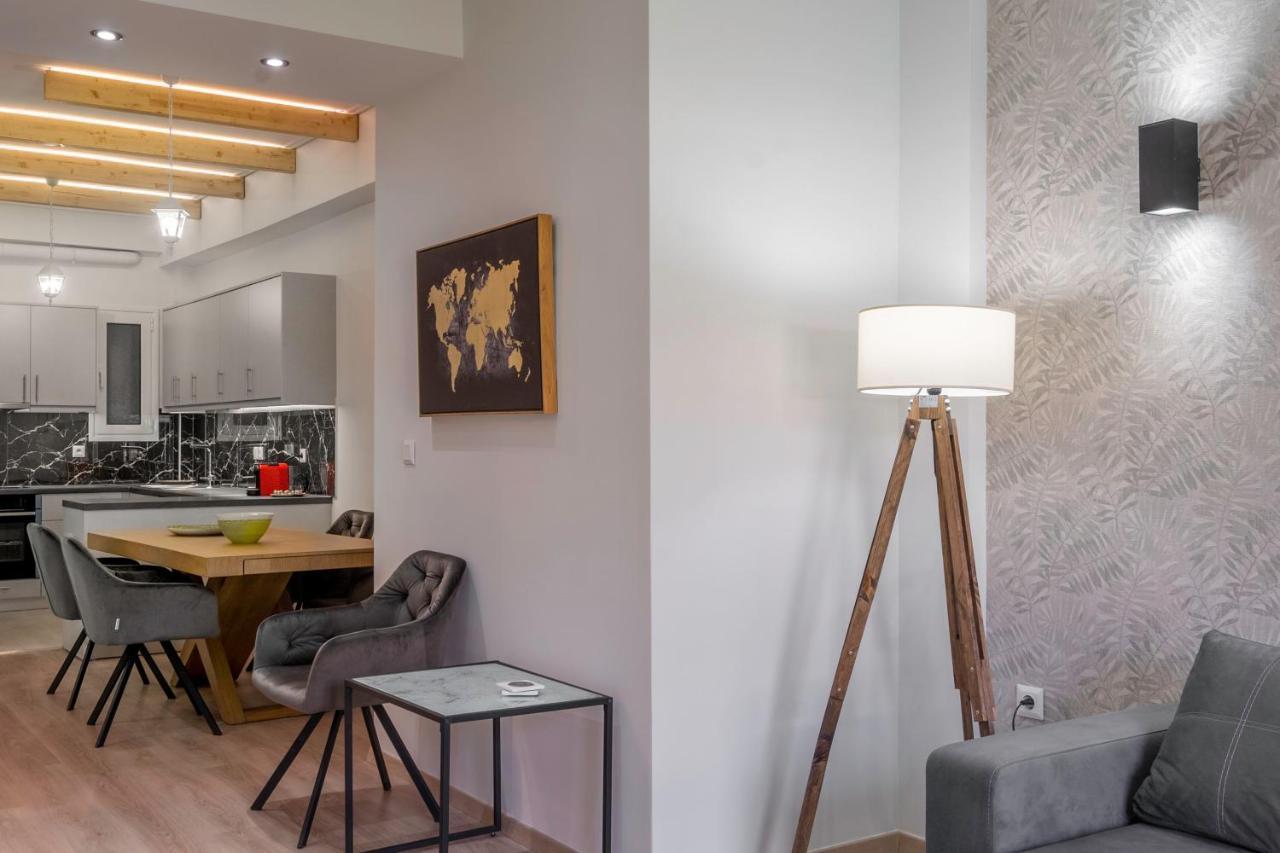 2 Bedroom Condo With Dream Balcony Атина Екстериор снимка