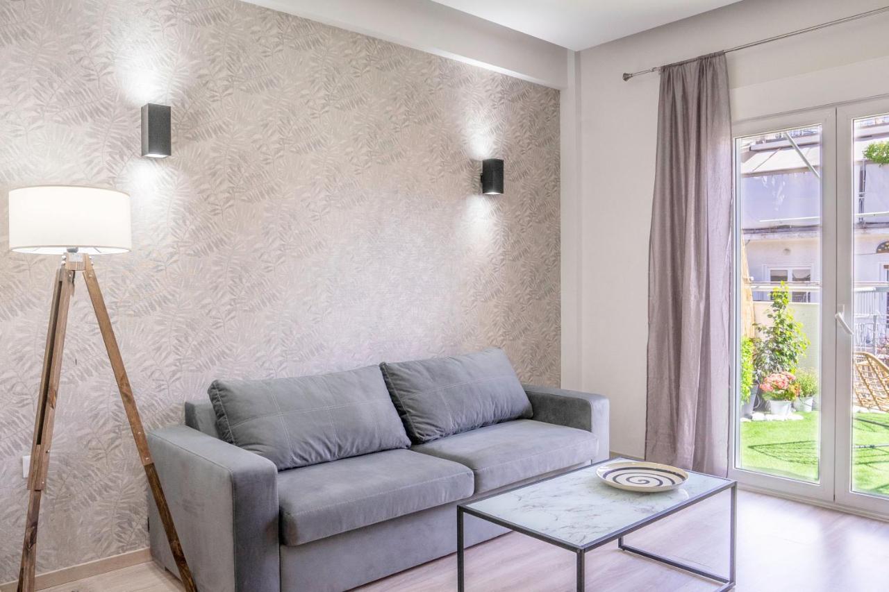 2 Bedroom Condo With Dream Balcony Атина Екстериор снимка